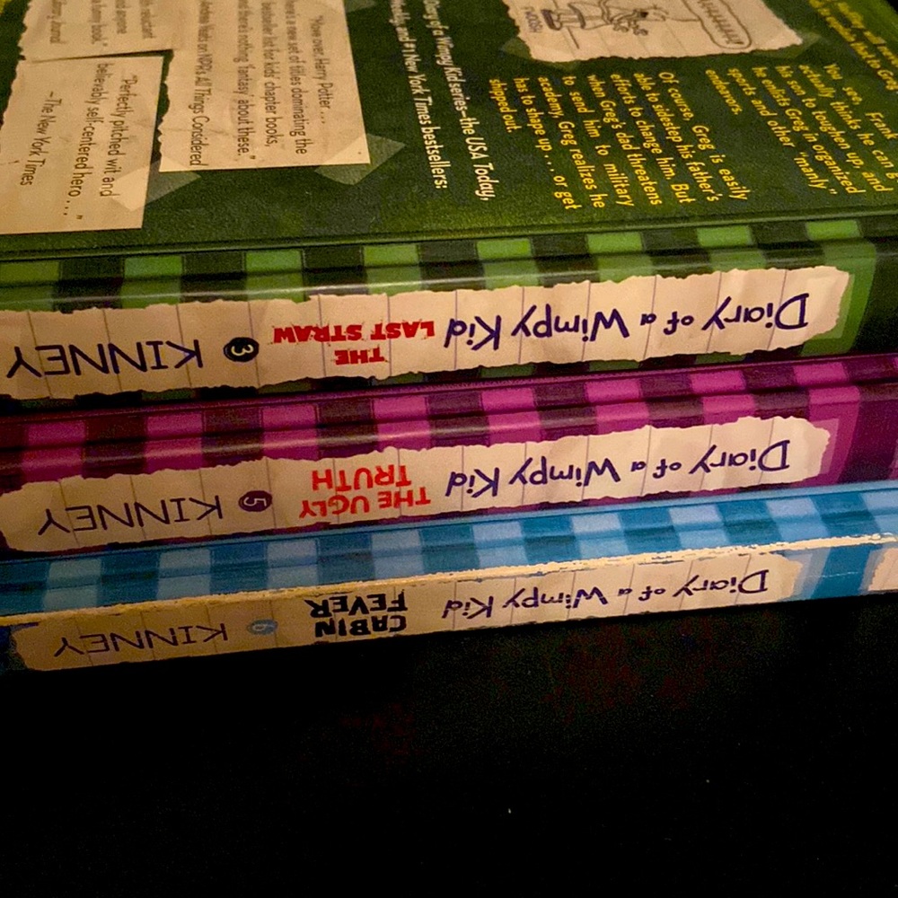 3 diary of a wimpy kid books